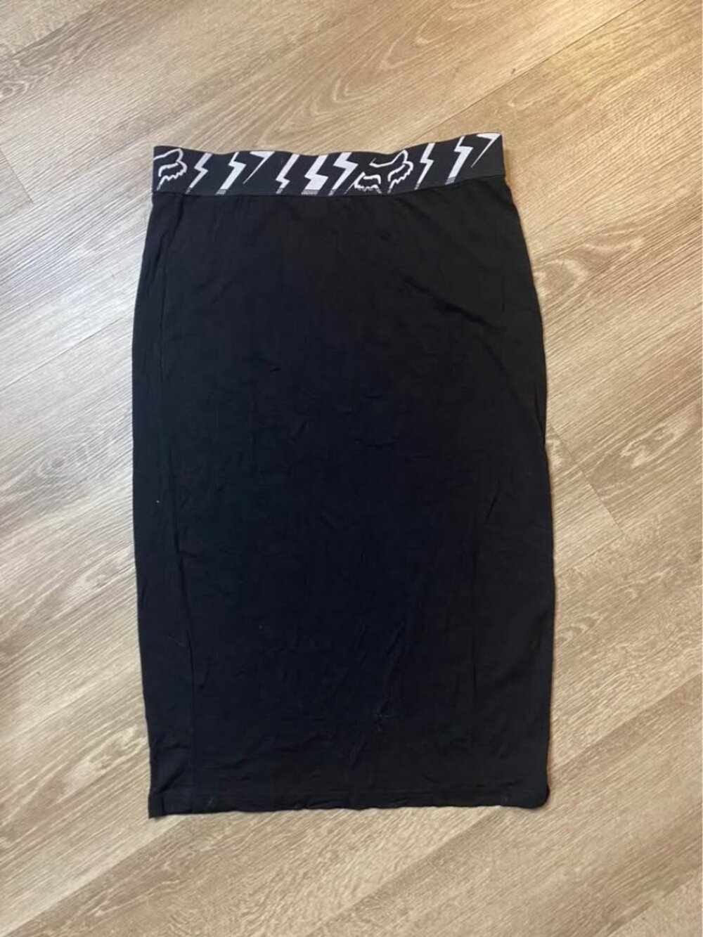 Fox Brand Pencil Skirt – Size Medium – Black Stretch Fit – Logo Waistband